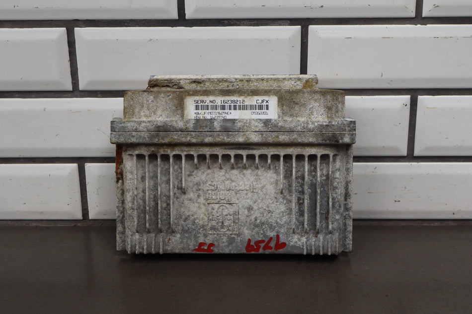 97-98 Chevrolet Corvette Camaro C5 LS1 Engine Computer 16238212