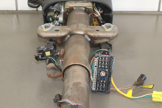 97 Chevy Suburban GMT400 OBS Tilt Steering Column with Key/Switches OEM