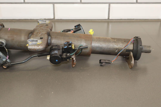 97 Chevy Suburban GMT400 OBS Tilt Steering Column with Key/Switches OEM