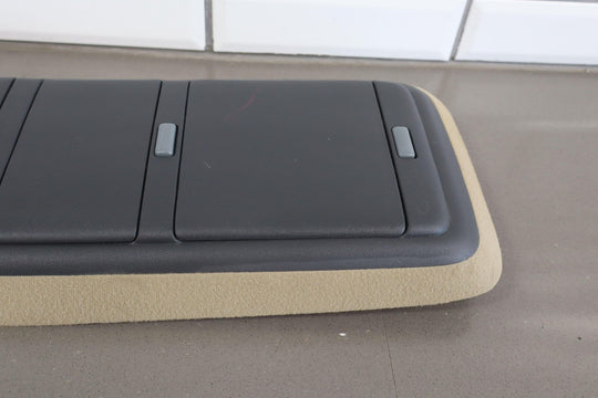 97 GMC Suburban GMT400 Overhead Roof Console Neutral OEM