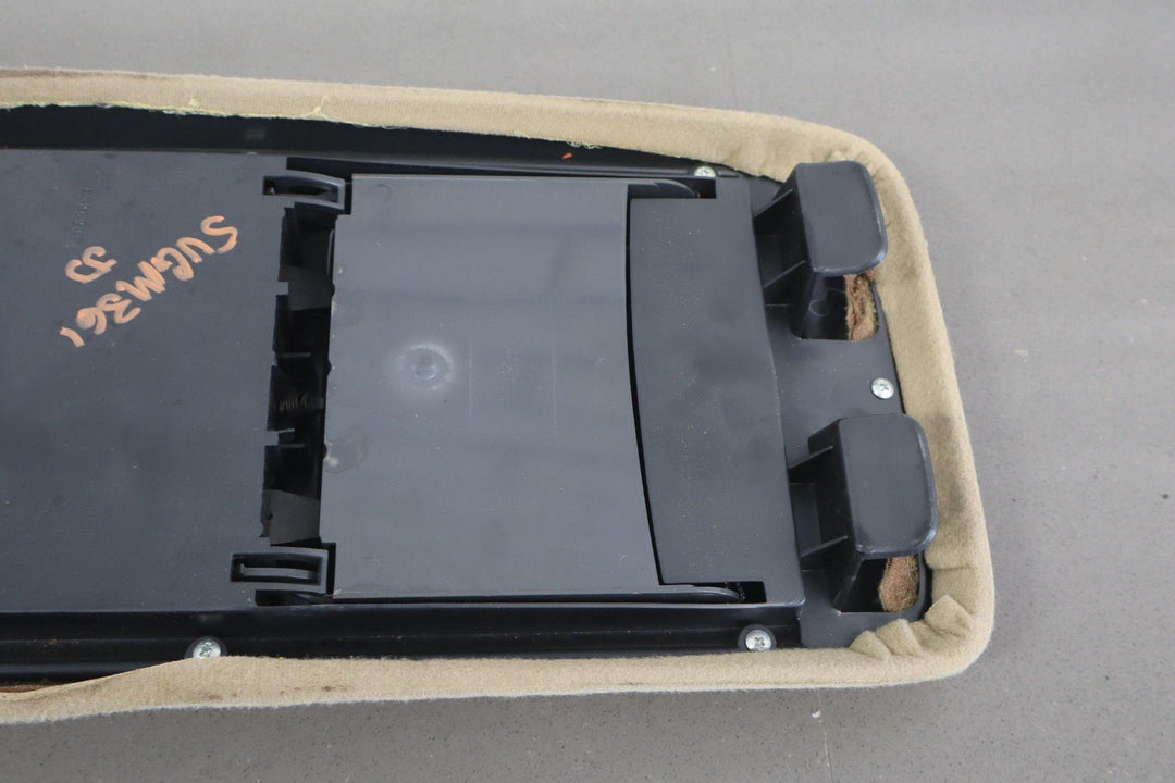 97 GMC Suburban GMT400 Overhead Roof Console Neutral OEM