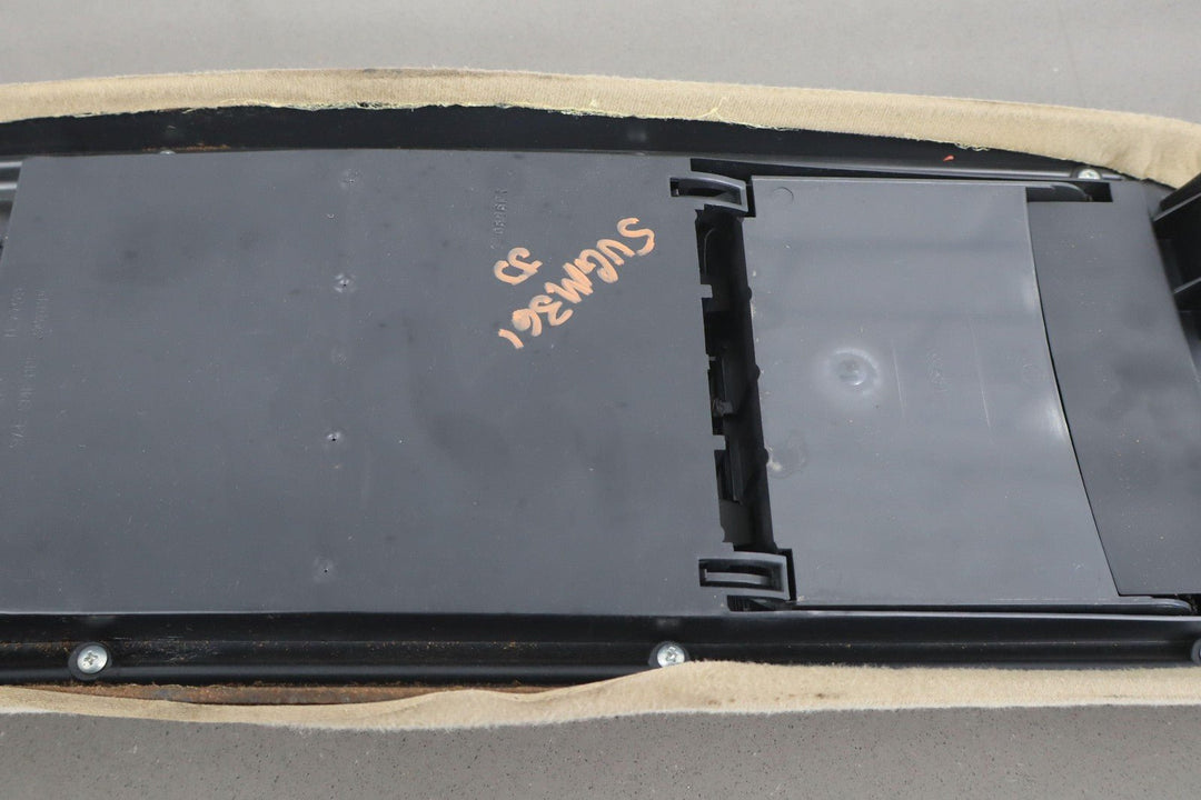 97 GMC Suburban GMT400 Overhead Roof Console Neutral OEM