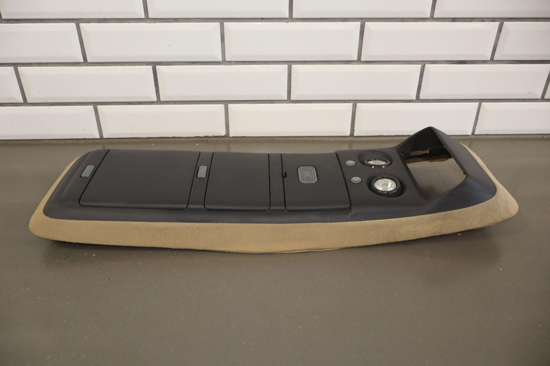 97 GMC Suburban GMT400 Overhead Roof Console Neutral OEM