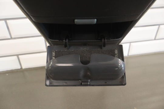 97 GMC Suburban GMT400 Overhead Roof Console Neutral OEM