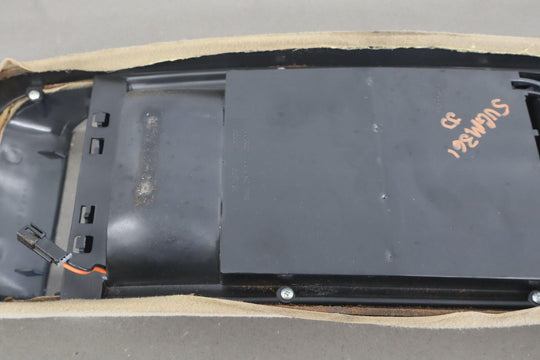 97 GMC Suburban GMT400 Overhead Roof Console Neutral OEM