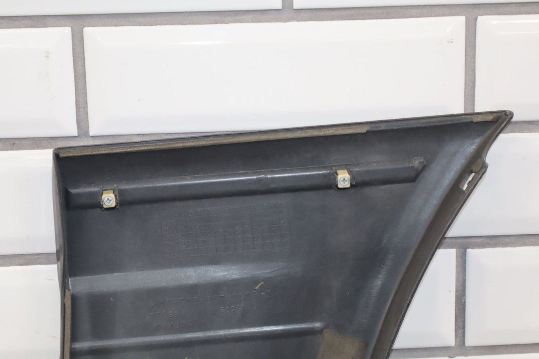 98 - 02 Lexus LX470 Left Driver Front Fender Molding *Gray*