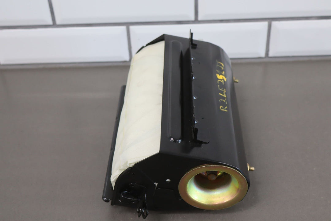 98 - 02 Lexus LX470 Right Passenger Dash Mounted Airbag