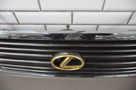 98 - 02 Lexus LX470 Upper Grille OEM *Peeling Chrome*