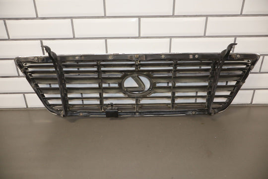 98 - 02 Lexus LX470 Upper Grille OEM *Peeling Chrome*