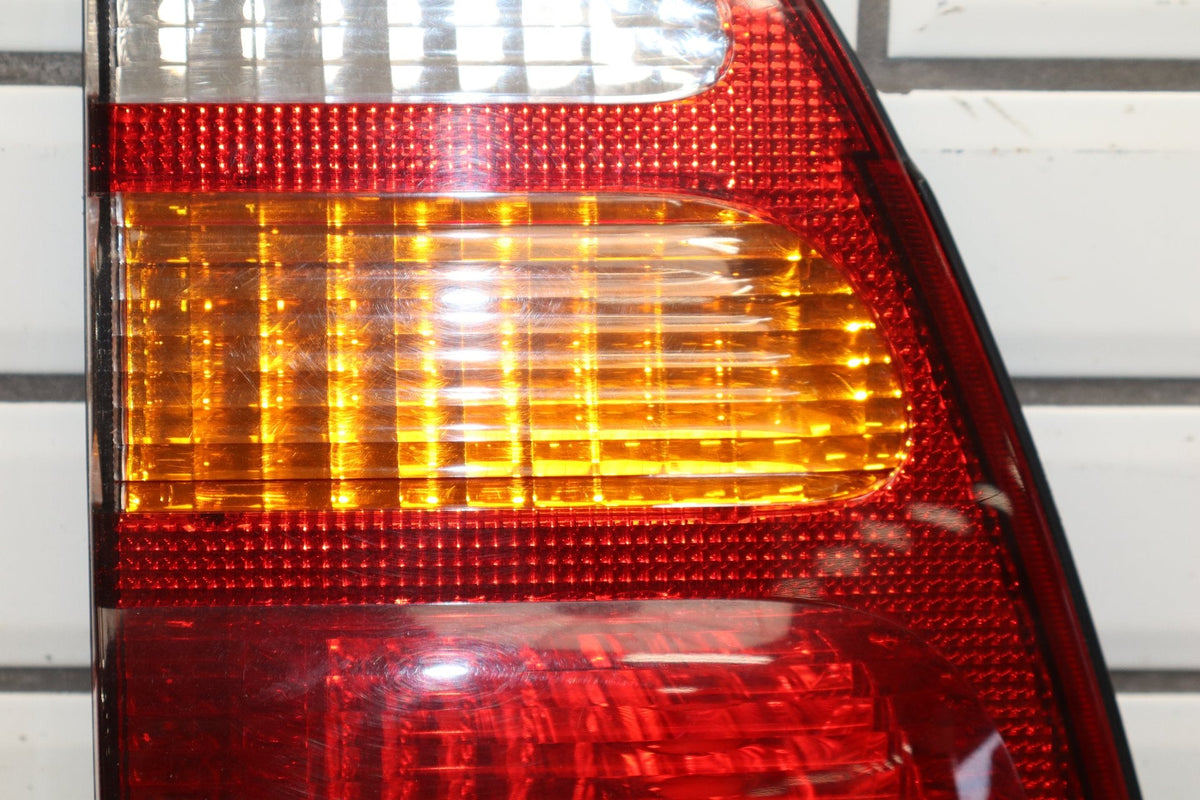 98-02 Toyota Land Cruiser Left Inner Tail Light Tested