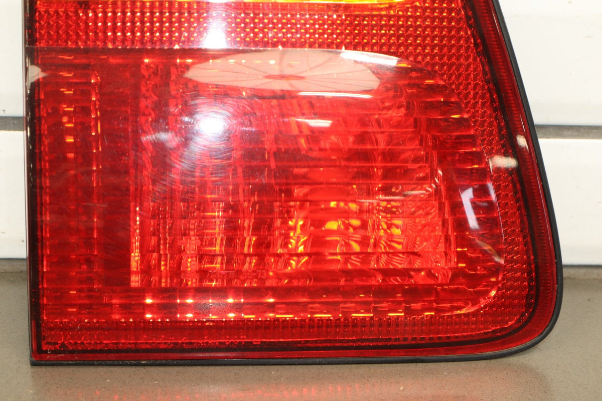 98-02 Toyota Land Cruiser Left Inner Tail Light Tested