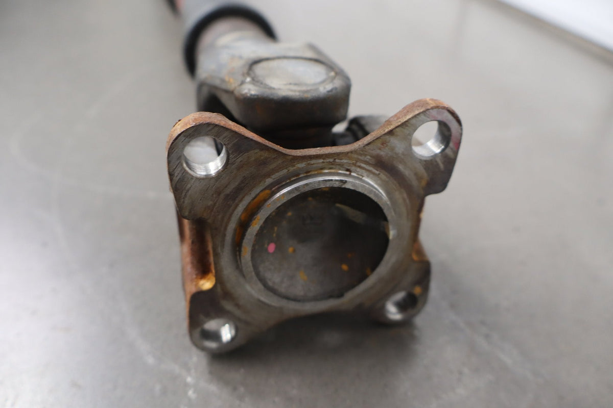 98-02 Toyota Land Cruiser Lexus LX470 Front Drive Shaft
