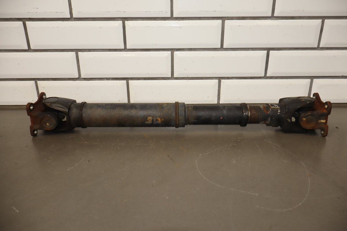 98-02 Toyota Land Cruiser Lexus LX470 Front Drive Shaft