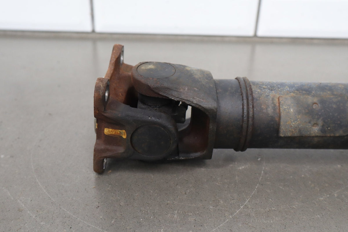 98-02 Toyota Land Cruiser Lexus LX470 Front Drive Shaft