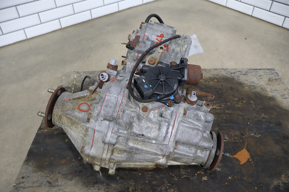 98-02 Toyota Land Cruiser LX470 HF2A Transfer Case