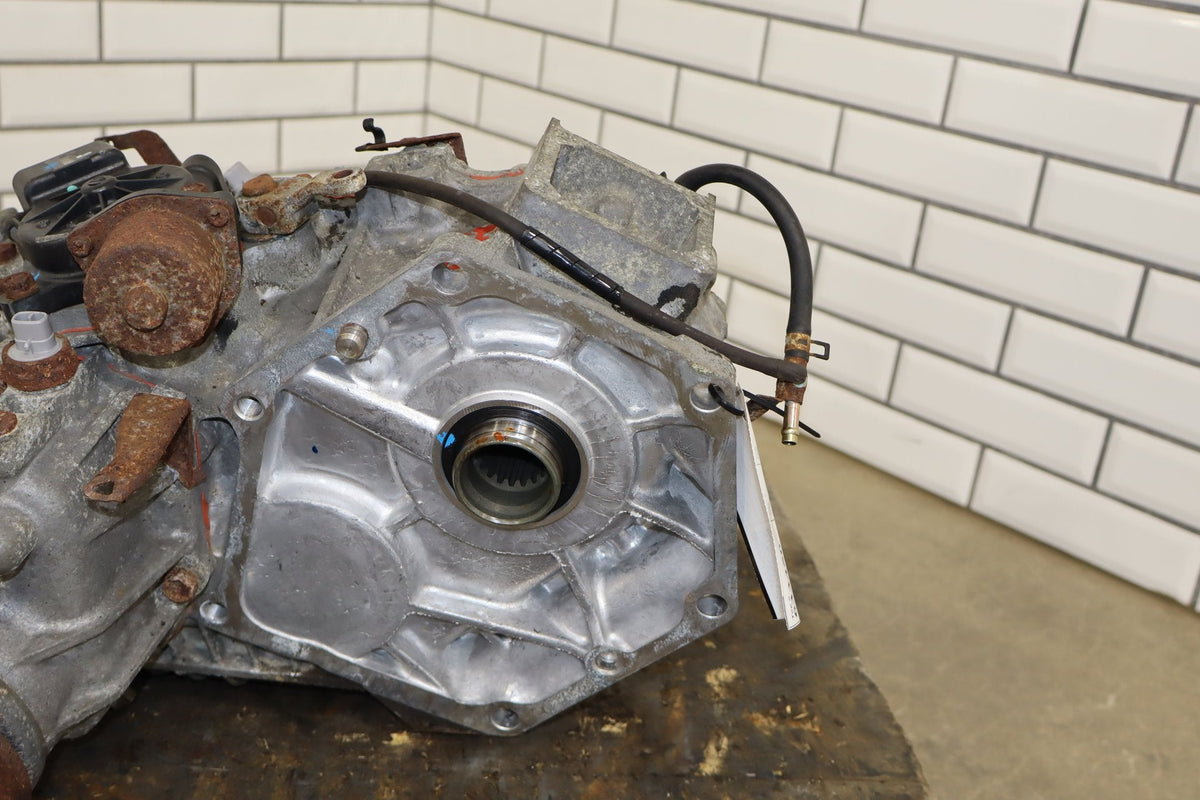 98-02 Toyota Land Cruiser LX470 HF2A Transfer Case