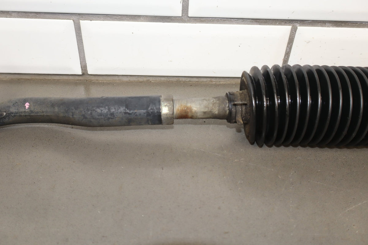 98-02 Toyota Land Cruiser LX470 Power Steering Rack w/ Tie Rods