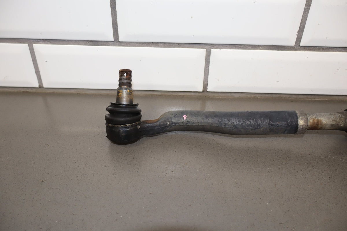 98-02 Toyota Land Cruiser LX470 Power Steering Rack w/ Tie Rods
