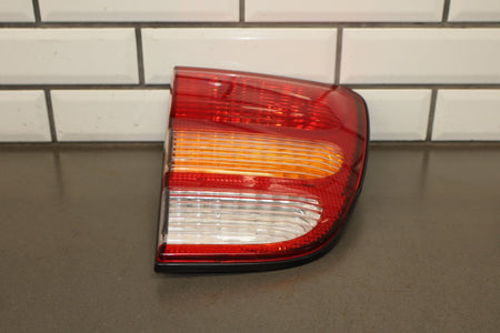 98-02 Toyota Land Cruiser Right Inner Tail Light Tested