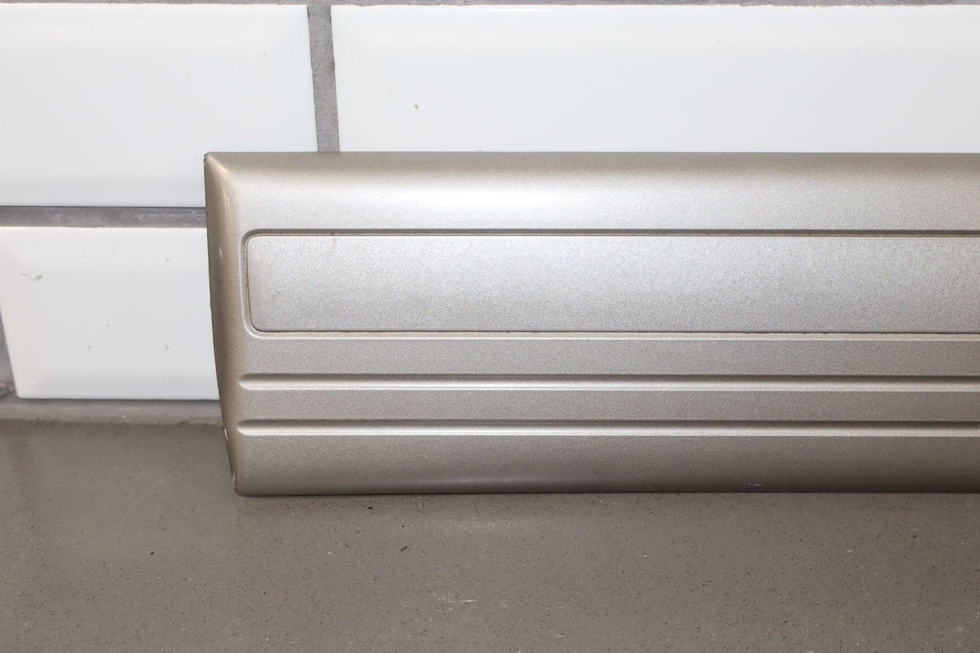 98 - 04 Toyota Land Cruiser Front Left Driver Exterior Door Molding OEM