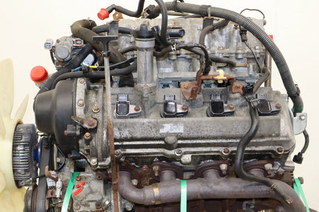 98-04 Toyota Land Cruiser LX470 4.7 2UZ-FE Engine 164k Video Tested