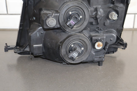 98-05 Toyota Land Cruiser Right Headlight 81010-60072