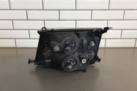 98-05 Toyota Land Cruiser Right Headlight 81010-60072
