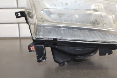 98-05 Toyota Land Cruiser Right Headlight 81010-60072