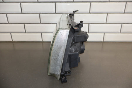 98-05 Toyota Land Cruiser Right Headlight 81010-60072