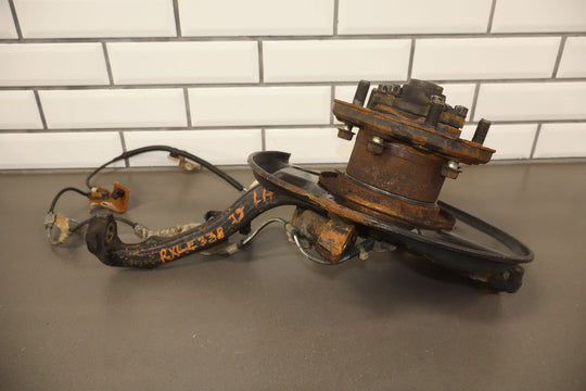 98 - 07 Lexus LX470 / Land Cruiser 4.7L Left Driver Front Spindle