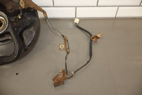 98 - 07 Lexus LX470 / Land Cruiser 4.7L Left Driver Front Spindle