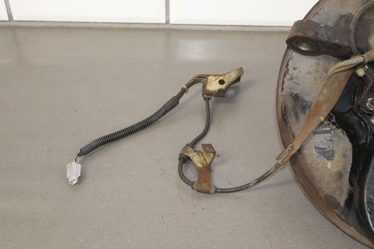 98 - 07 Lexus LX470 / Land Cruiser 4.7L Right Passenger Front Spindle