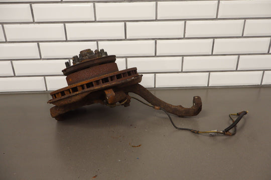 98 - 07 Toyota Land Cruiser (2UZFE V8) / LX470 Right Passenger Front Spindle