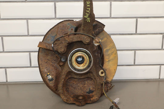 98 - 07 Toyota Land Cruiser (2UZFE V8) / LX470 Right Passenger Front Spindle