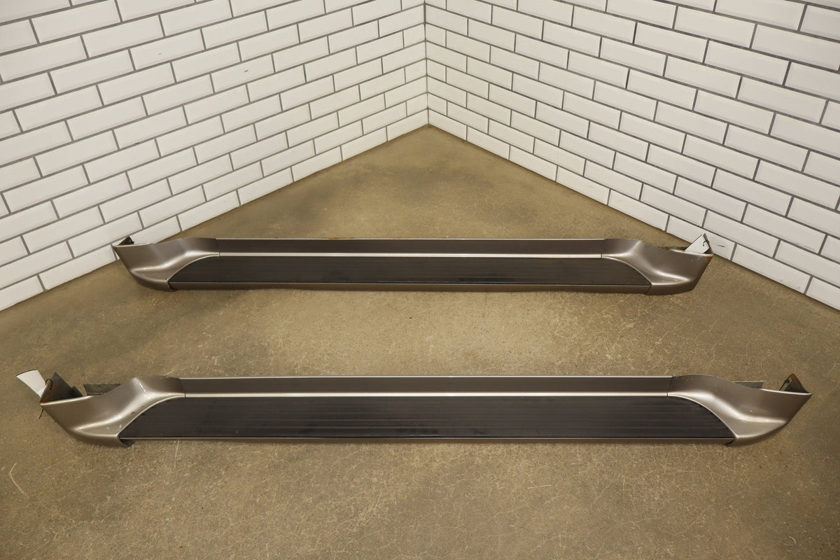 98-07 Toyota Land Cruiser J100 Pair Running Boards