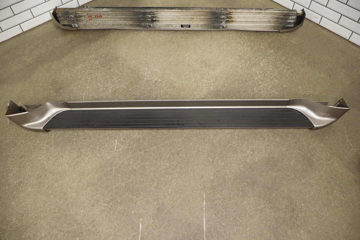 98-07 Toyota Land Cruiser J100 Pair Running Boards