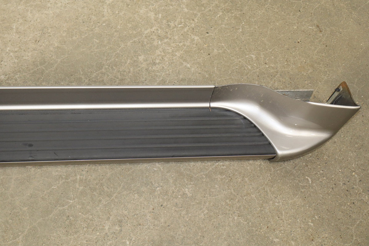 98-07 Toyota Land Cruiser J100 Pair Running Boards