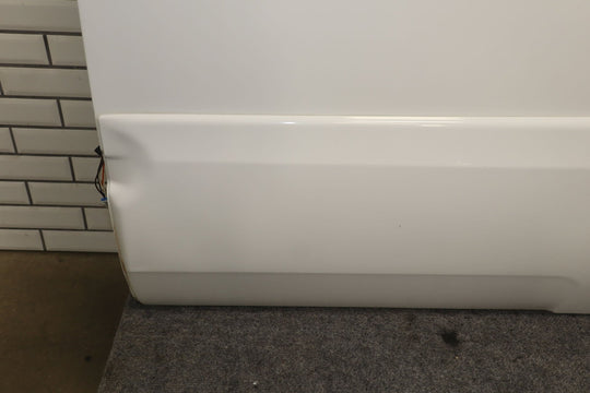 99 - 00 Cadillac Escalade Left Rear Door Shell W/Glass (Aspen White 50U)