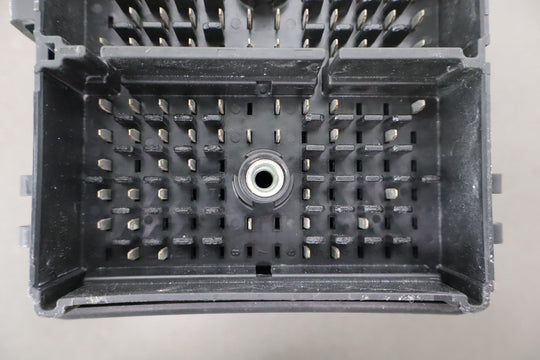 99 - 00 Chevy C5 Corvette OEM Cabin Fuse Relay Junction Box (12193792) OEM