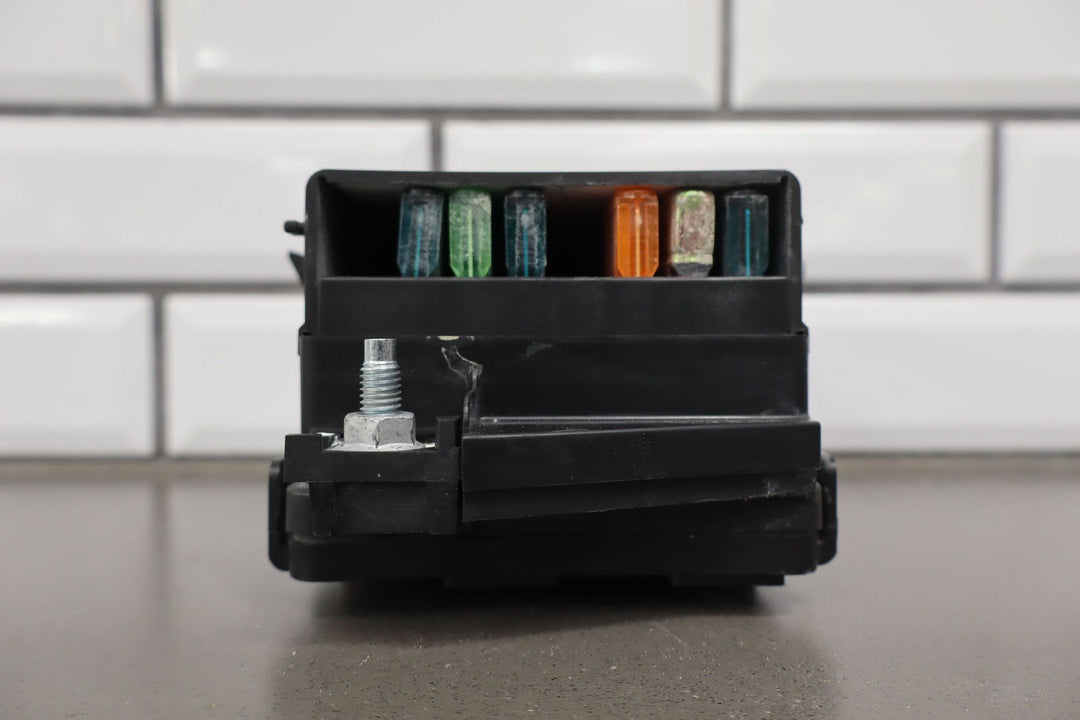 99 - 00 Chevy C5 Corvette OEM Cabin Fuse Relay Junction Box (12193792) OEM