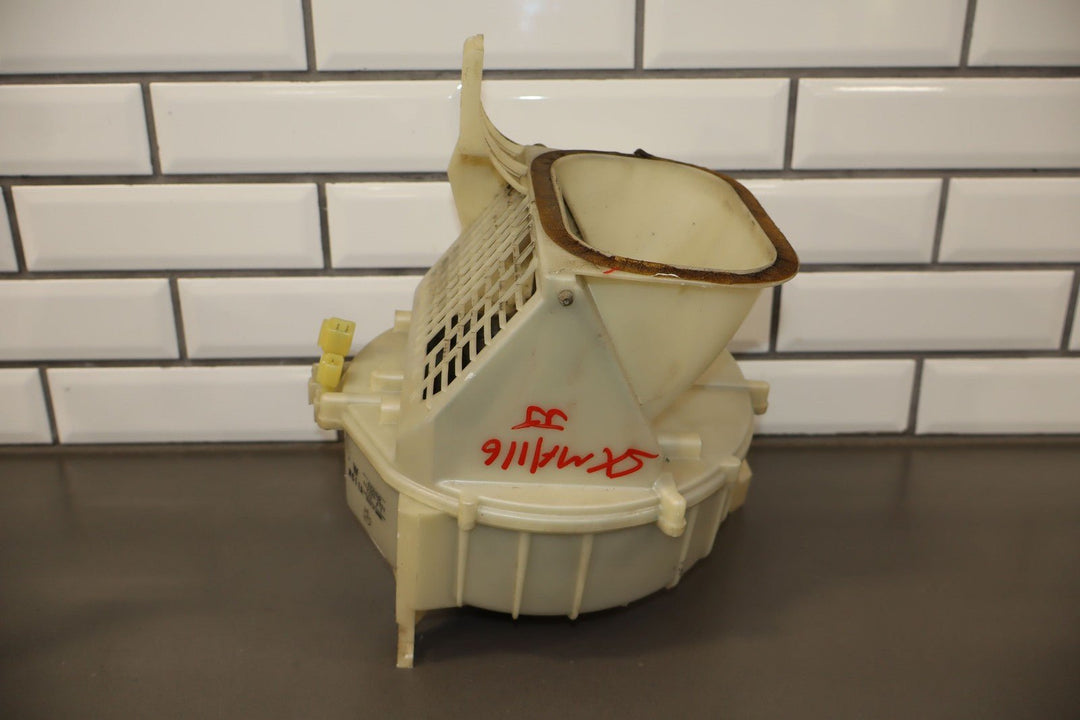 99 - 00 Mazda Miata NB HVAC Heater Housing W/ A/C Actuators & Blower Motor