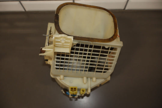 99 - 00 Mazda Miata NB HVAC Heater Housing W/ A/C Actuators & Blower Motor