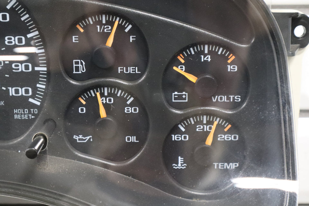 99-02 Chevrolet Silverado 4.3L Cluster 160372 Miles
