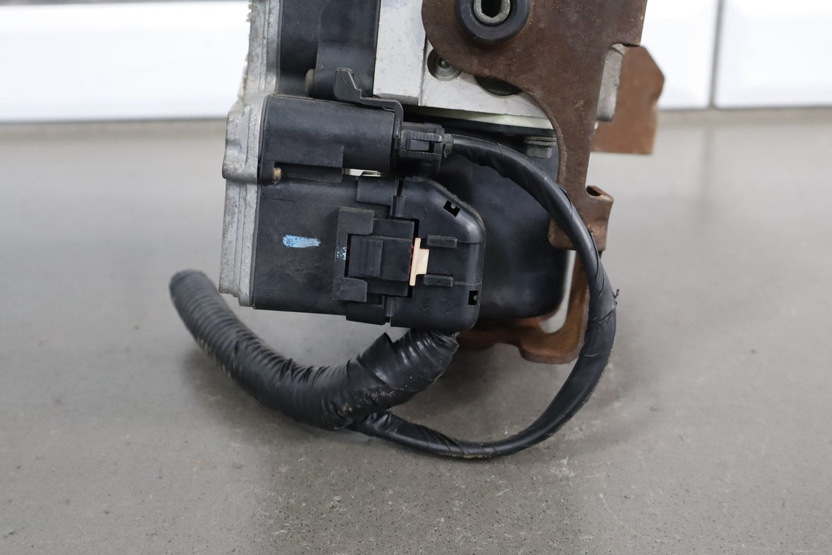 99-02 Chevrolet Silverado ABS Brake Pump Module Unit OEM