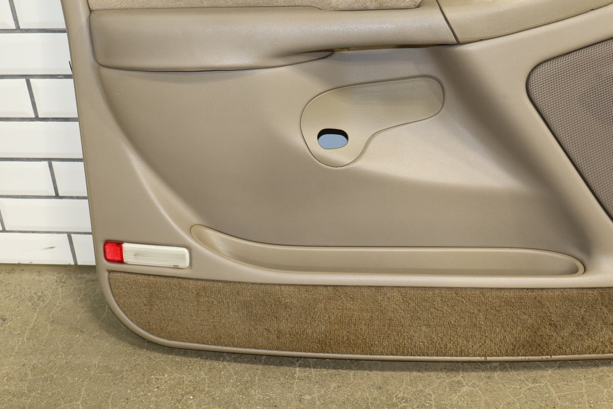 99-02 Chevrolet Silverado Ext Cab Door Panel Set Tan 52D