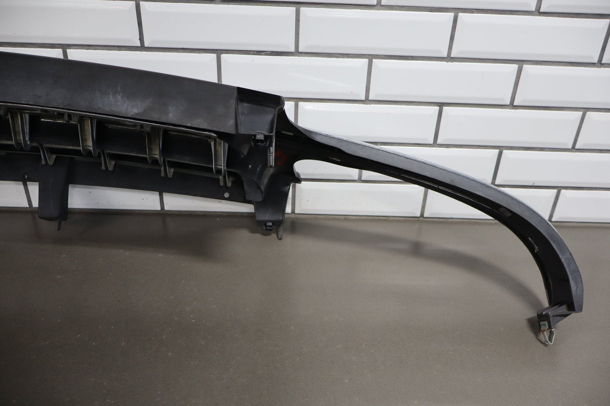 99-02 Chevrolet Silverado Grille OEM
