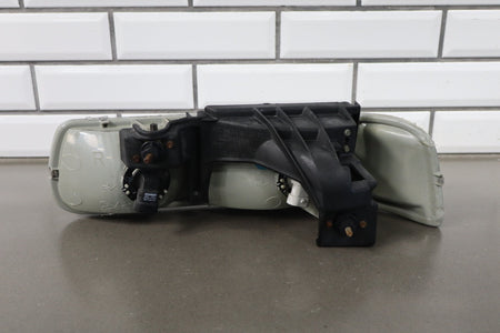 99-02 Chevrolet Silverado Headlight Set With Turn Signals
