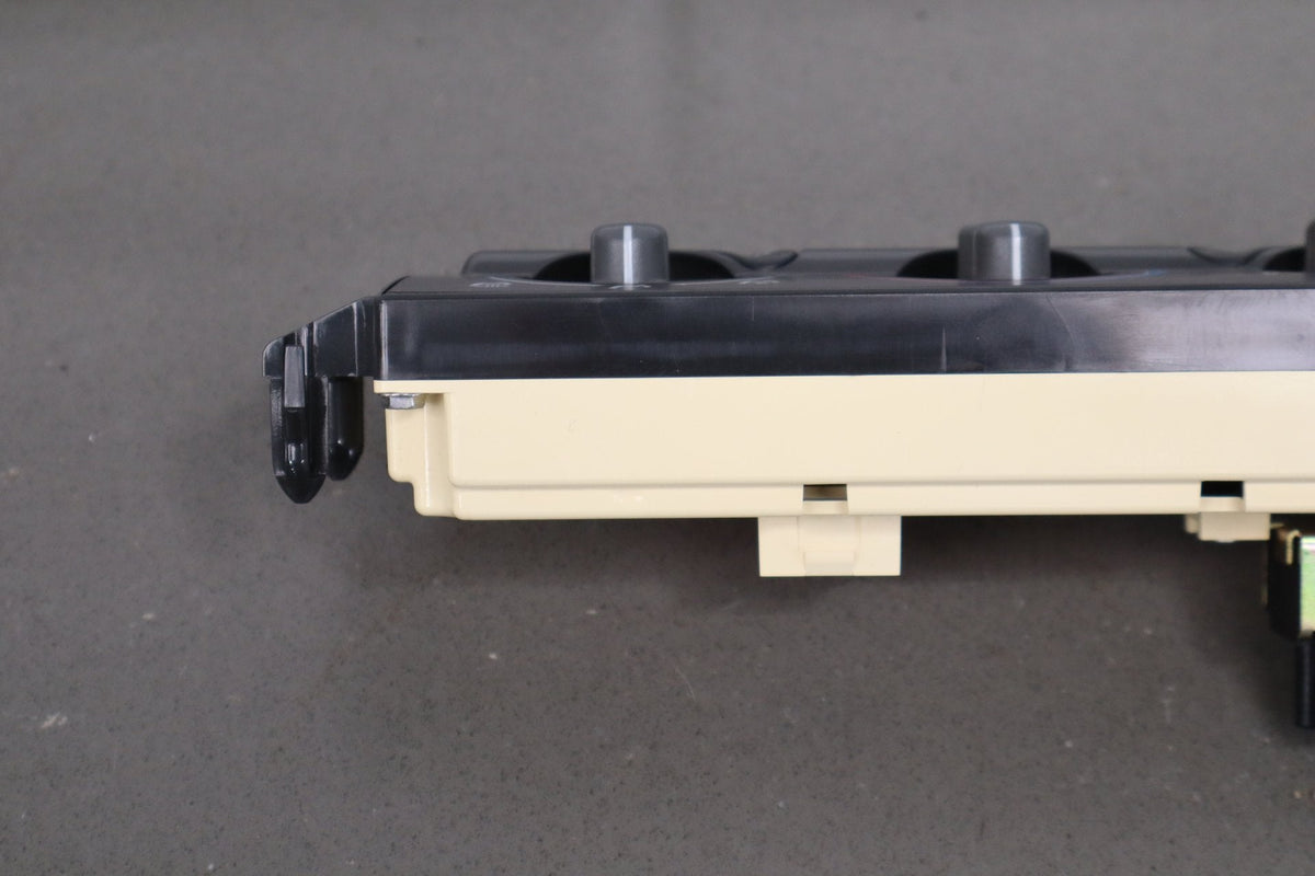 99-02 Chevrolet Silverado Manual Climate Control With AC