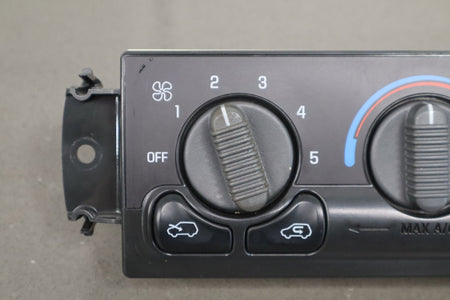 99-02 Chevrolet Silverado Manual Climate Control With AC