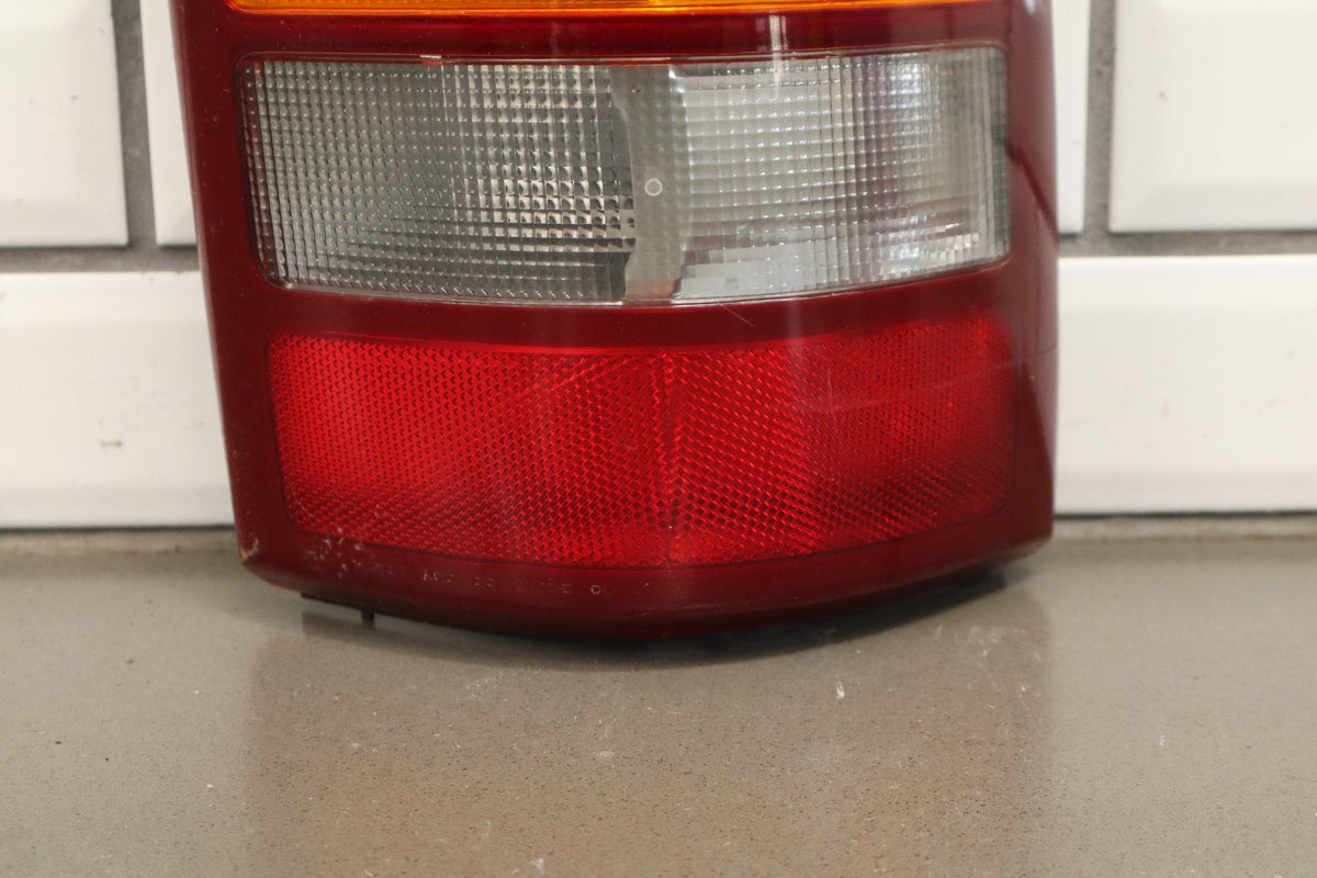 99-02 Chevrolet Silverado Right Tail Light OEM